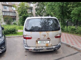 2001 Hyundai Starex I Рестайлинг, серебристый, 290000 рублей, вид 3