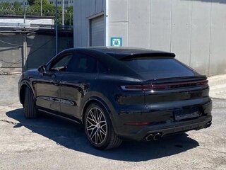 2026 Porsche Cayenne Coupé III Рестайлинг, чёрный, 17200000 рублей, вид 4