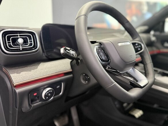 2025 Jaecoo J8, серый, 4839000 рублей - вид 5