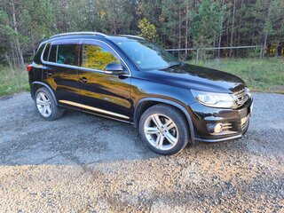 2013 Volkswagen Tiguan I Рестайлинг, чёрный, 1300000 рублей, вид 4