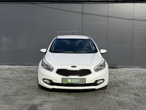 2014 Kia Ceed II, белый, 1190000 рублей - вид 2