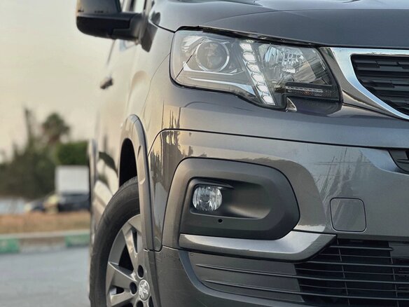 2023 Peugeot Rifter L1 I, серый, 2800000 рублей - вид 20