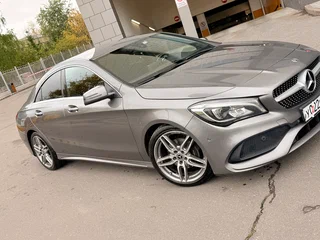 2017 Mercedes-Benz CLA 200 I (C117, X117) Рестайлинг, серый, 2100000 рублей, вид 3
