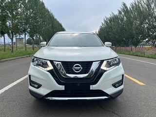 2022 Nissan X-Trail III Рестайлинг, белый, 1633000 рублей, вид 2