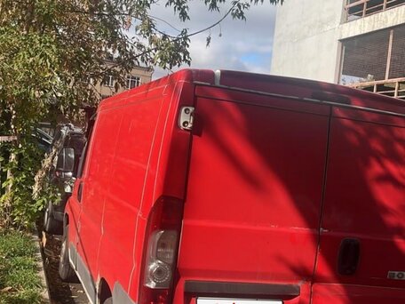 2010 Peugeot Boxer, красный, 650000 рублей, вид 2