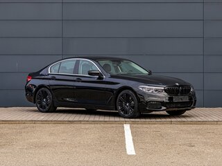 2018 BMW 5 серии 520d VII (G30/G31/G38), чёрный, 3355000 рублей, вид 3