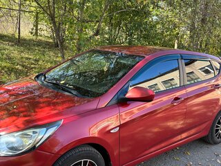 2012 Hyundai Solaris I, красный, 580000 рублей, вид 3