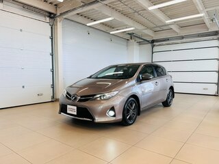 2014 Toyota Auris II, серый, 1259000 рублей, вид 2
