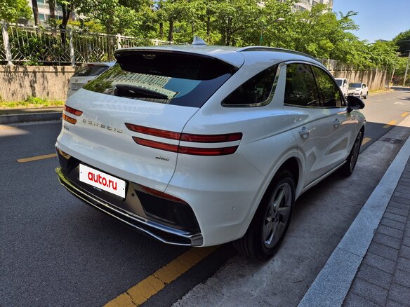 2025 Genesis GV70 I Рестайлинг, белый, 7985069 рублей - вид 4