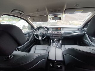2013 BMW 5 серии 520i VI (F10/F11/F07), чёрный, 1600000 рублей, вид 5