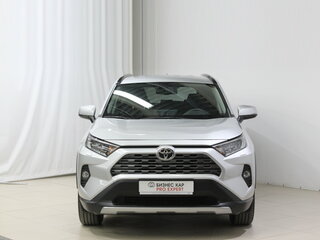 2021 Toyota RAV4 V (XA50), серый, 3370000 рублей, вид 2
