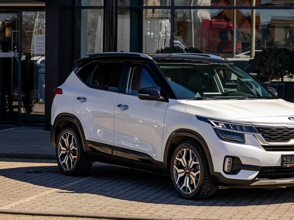 2022 Kia Seltos I, белый, 2055000 рублей - вид 7