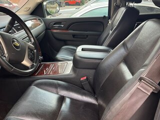 2012 Chevrolet Tahoe 6AT III, чёрный, 1690000 рублей, вид 4