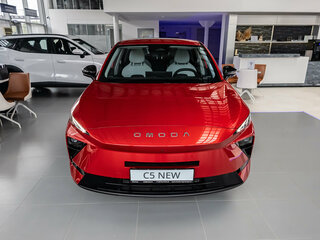 2026 Omoda C5 I Рестайлинг, красный, 2399000 рублей, вид 3