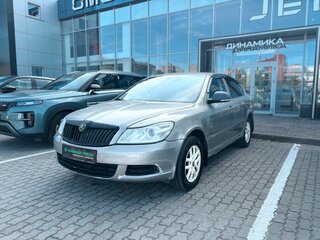 2010 Skoda Octavia II (A5) Рестайлинг, серый, 399000 рублей, вид 1
