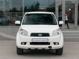 2006 Toyota Rush I, белый, 590000 рублей, вид 2