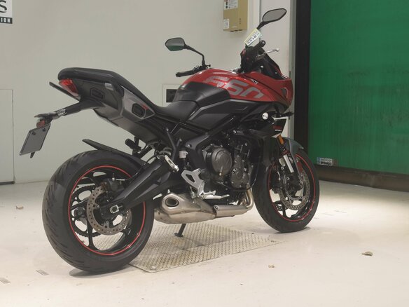 2026 Triumph Tiger Sport 660, красный - вид 4