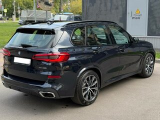 2018 BMW X5 50i IV (G05/G18), чёрный, 4900000 рублей, вид 5