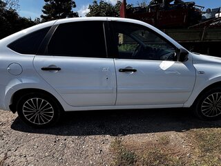 2015 Lada (ВАЗ) Granta I, белый, 365000 рублей, вид 3