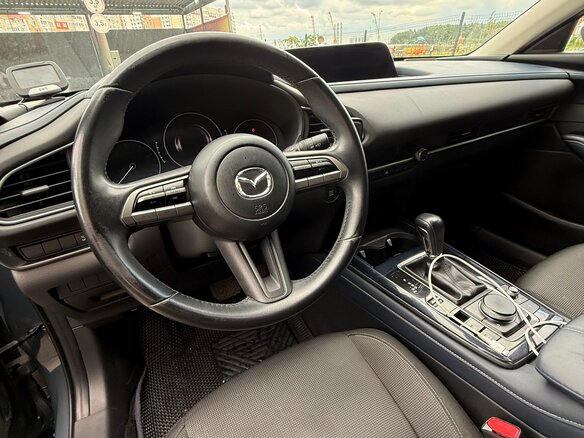 2020 Mazda CX-30 I, серый, 2000050 рублей - вид 4