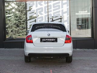 2014 Skoda Rapid I, белый, 919000 рублей, вид 4