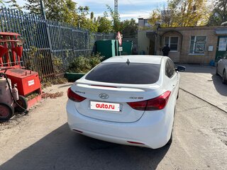 2012 Hyundai Avante V, белый, 990000 рублей, вид 3