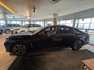 2024 Hongqi H9 I Рестайлинг, чёрный, 5970000 рублей, вид 3