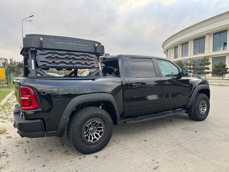 2025 Ram 1500 RHO V Рестайлинг, чёрный, 11500000 рублей, вид 2