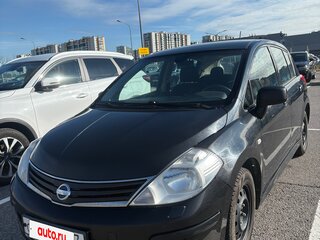 2013 Nissan Tiida I Рестайлинг, чёрный, 590000 рублей, вид 1
