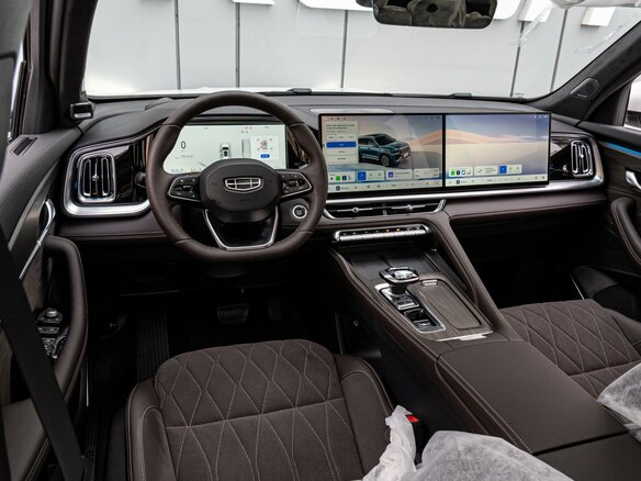 2026 Geely Monjaro (Xingyue L) I Рестайлинг 2 (China Market), белый, 4399000 рублей - вид 5