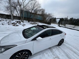 2015 Hyundai i40 I Рестайлинг, белый, 1100000 рублей, вид 4