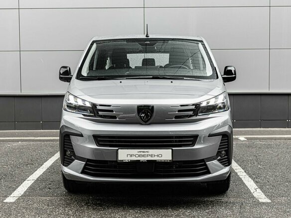 2025 Peugeot Traveller Long I Рестайлинг, серый, 6990000 рублей - вид 3