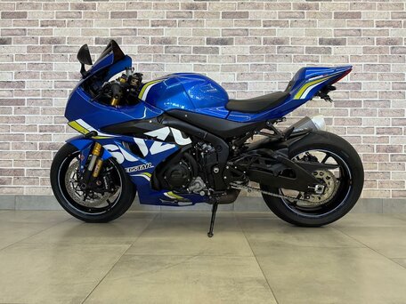2018 Suzuki GSX-R 1000, синий, 1325000 рублей, вид 3