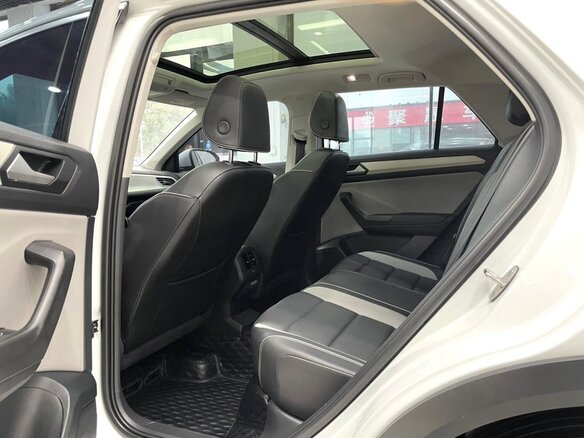2023 Volkswagen T-Roc I (China Market) Рестайлинг, белый, 1900000 рублей - вид 8