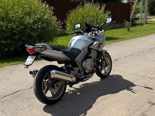 2006 Honda CBF 1000, серебристый, 490000 рублей, вид 5