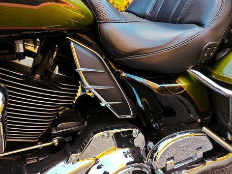 2017 Harley-Davidson CVO Limited, зелёный, 2450000 рублей, вид 5