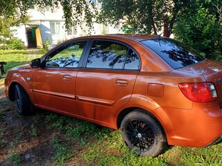 2010 Kia Rio II Рестайлинг, оранжевый, 550000 рублей, вид 5