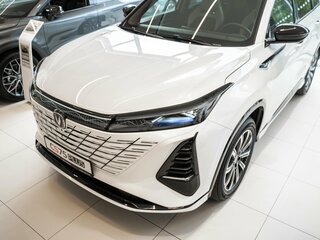 2025 Changan CS75 Plus III, белый, 4249900 рублей, вид 3