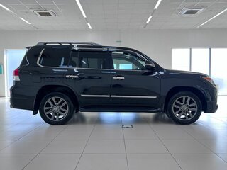 2014 Lexus LX 570 III Рестайлинг, чёрный, 3990000 рублей, вид 4