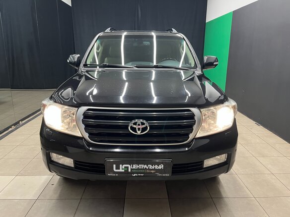 2008 Toyota Land Cruiser 200 Series, чёрный