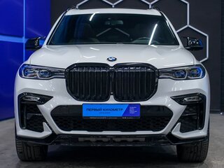 2019 BMW X7 30d I (G07), белый, 6700000 рублей, вид 4