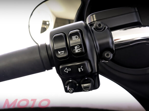 2018 Harley-Davidson Street Glide, чёрный, 1739000 рублей - вид 14