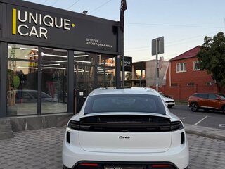 2025 Porsche Macan Turbo II, белый, 16990000 рублей, вид 5