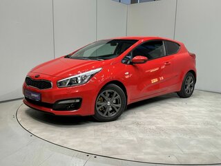 2017 Kia Ceed II Рестайлинг, красный, 1364000 рублей, вид 1