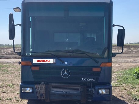2004 Mercedes-Benz 1827, синий, 6800000 рублей, вид 2