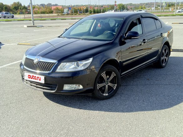 2011 Skoda Octavia II (A5) Рестайлинг, чёрный, 810000 рублей