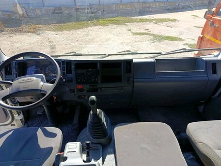 2020 Isuzu Forward (F-Series), белый, 5145000 рублей, вид 5