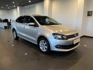 2011 Volkswagen Polo V, серебристый, 600000 рублей, вид 1