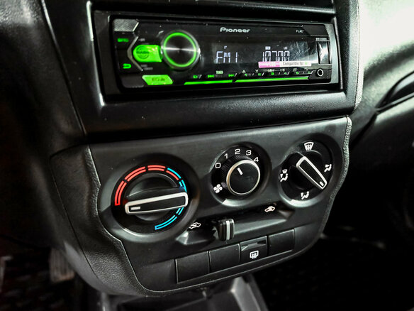 2022 Lada (ВАЗ) Granta I Рестайлинг, белый, 750000 рублей - вид 15