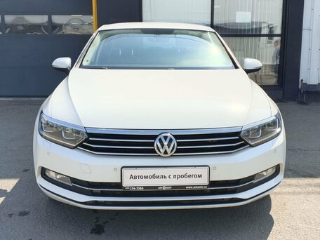 2016 Volkswagen Passat B8, белый, 1780000 рублей, вид 2